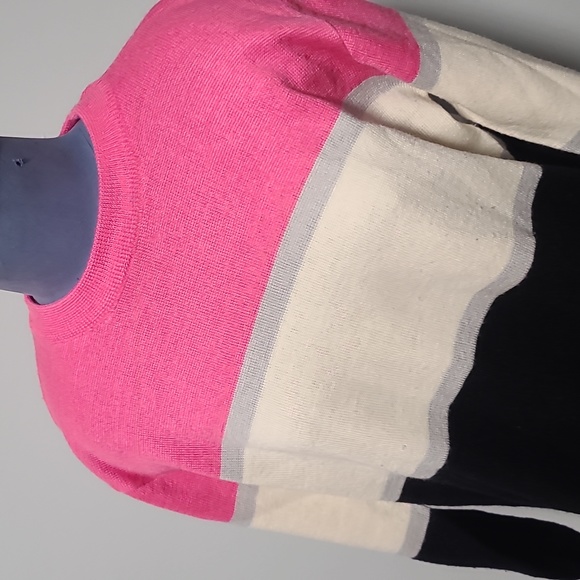 - Izod - Picture 2 of 6